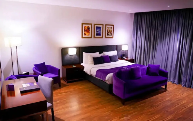Indigo Heights Hotel & Suites