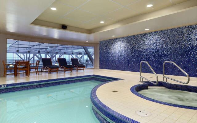 Fairmont Vancouver Airport In-Terminal Hotel