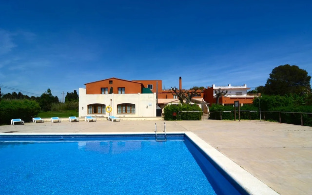 Apartamentos Hostal La Gola