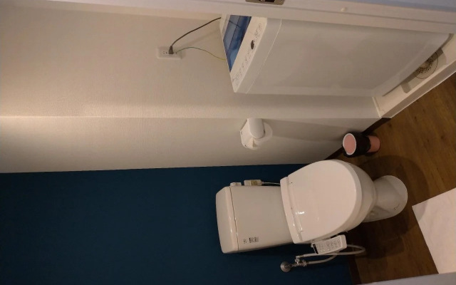 Mr.KINJO inn in front of Children Medical Care Center