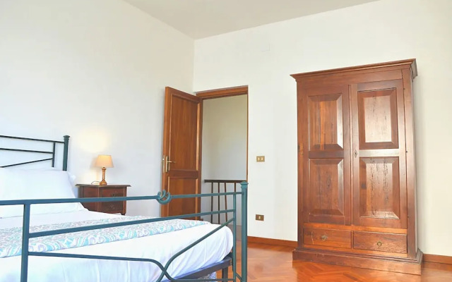 Villa Montecasciano - 8 Sleeps Private Garden