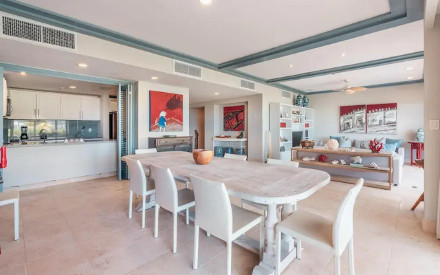 Apt w 2br-beachfront Private Pool in Sotogrande