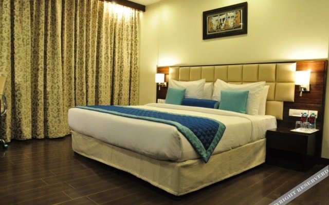 Hotel Blue Stone - Nehru Place