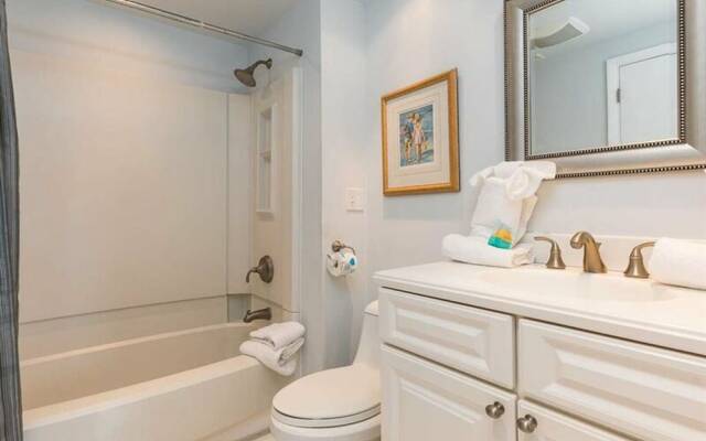 Shipwatch D-601 by Meyer Vacation Rentals