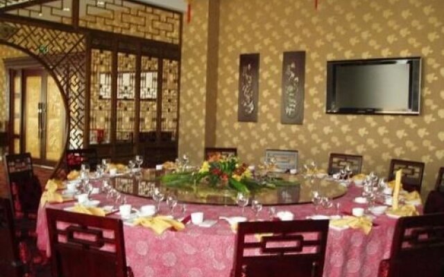 Zaozhuang Grand Hospitality Hotel