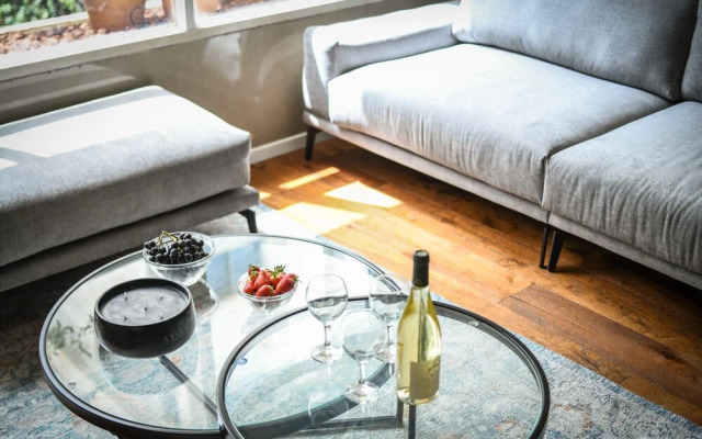 Stylish and Modern 3BR TelAviv Apartment