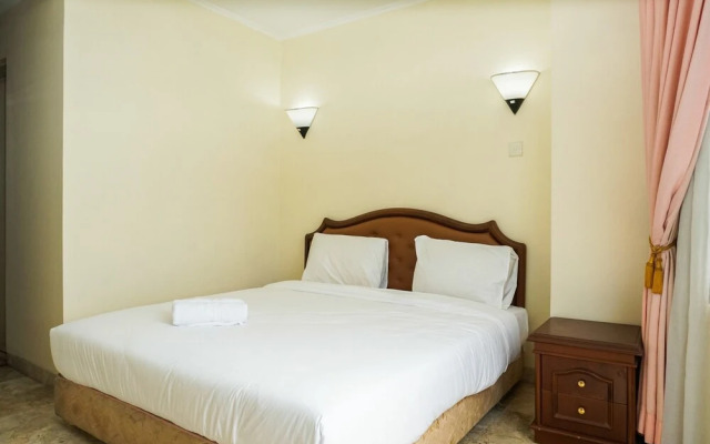 The Classic 2br Beverly Tower Apartment