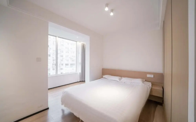 ZHome-Modern 3 bedrooms apartment