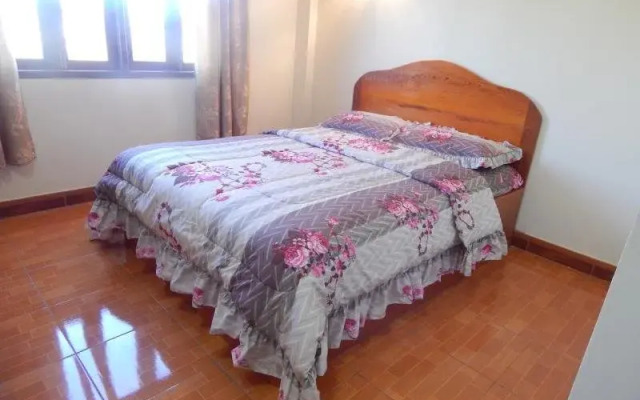 Khemphonelor II Guesthouse