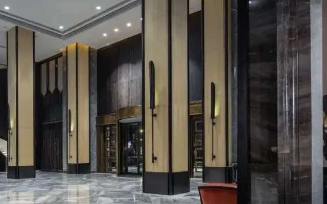 Hongtai V Top Hotel