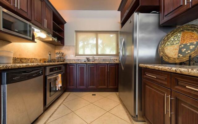 Amazing 2b 2 12 Bathroom Condo