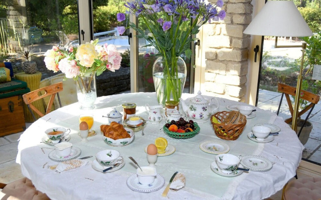 Les Chambres d'Adeline B&B