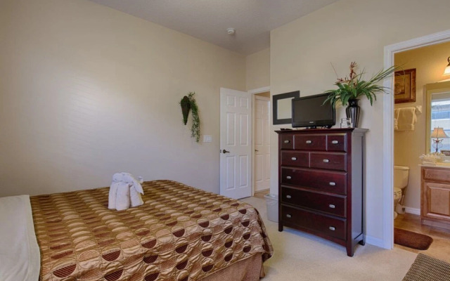 Beautifully Positioned Lake View Home