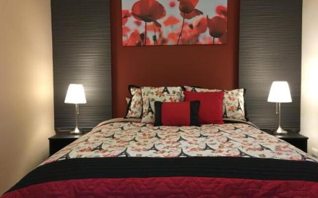 Fantastic & Cozy #5: Condo Close To the Beach