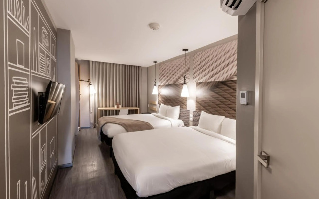 Ibis Tijuana Zona Rio