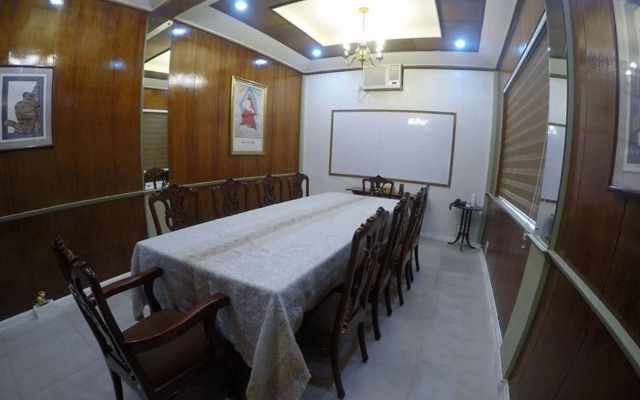 The Alpa Hotel and Restaurant