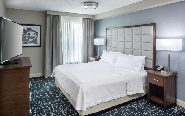 Homewood Suites by Hilton Austin Arboretum