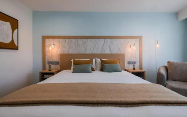 Reef Hotel - Spa