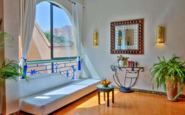 La Villa Bleue