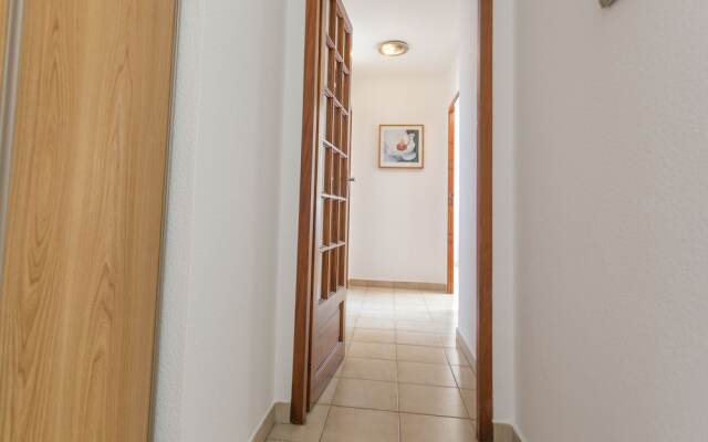 Alluring Villa in Beaufort With Swimming Pool