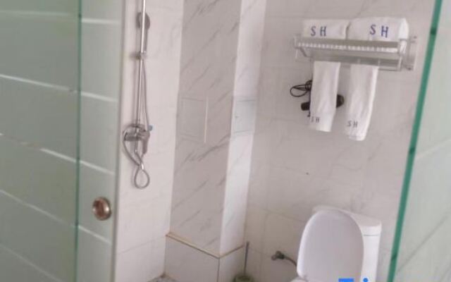 Heshun Apartment