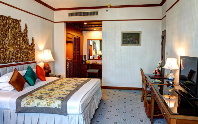The Empress Hotel Chiang Mai