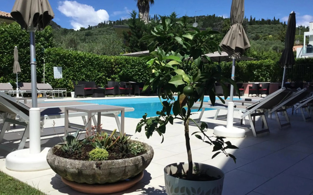 Hotel Villa Cà Nova