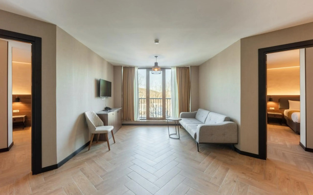 Hotel Komorebi