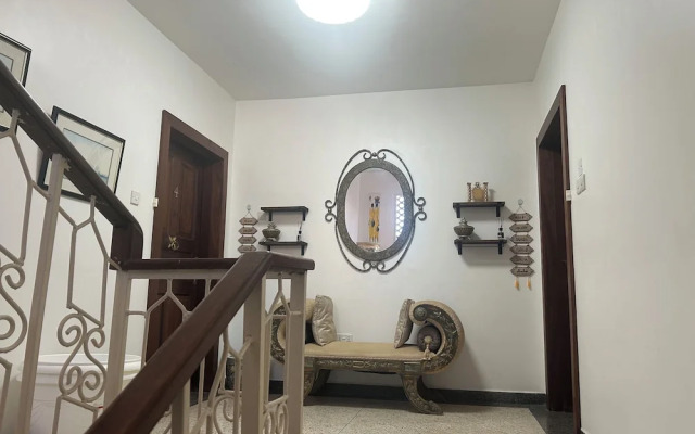 Mango restaurant and apartment hotel