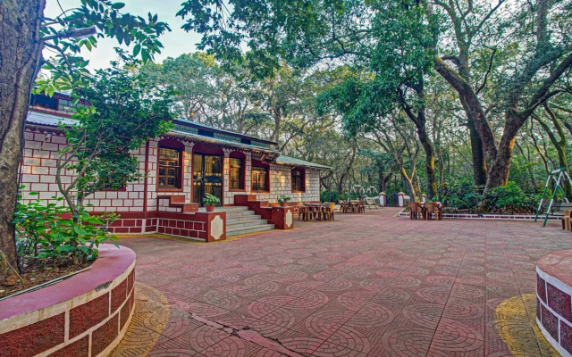 OYO 64703 Shalimaar Resort