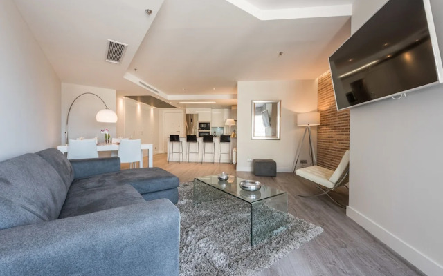 Torre de Madrid Plaza - MADFlats Collection