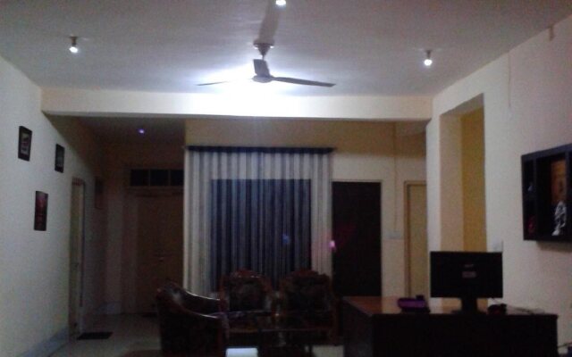 Hotel Thamsar