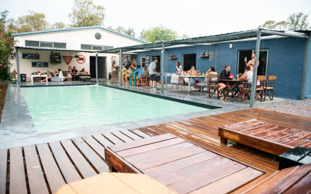 Mundaka Hostel y Bar - Adults Only