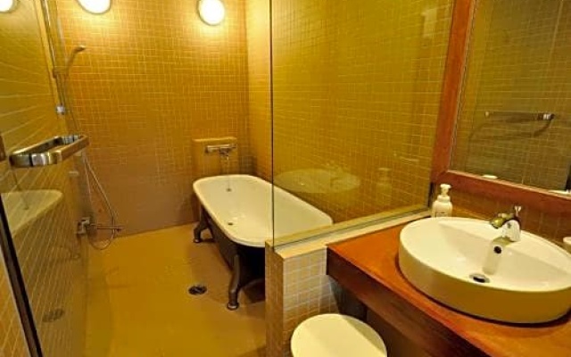 Sayan Terrace Hotel & Resort / Vacation STAY 77399 – Bathroom – Onjuku
