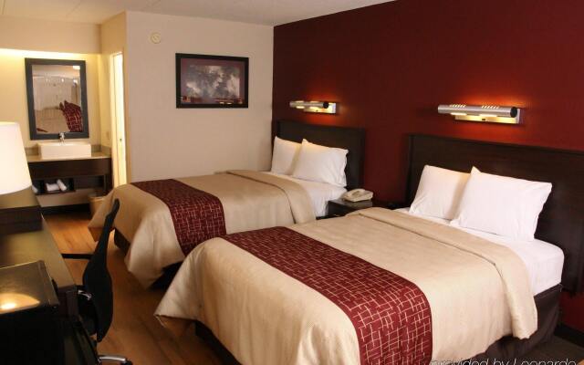 Red Roof Inn PLUS+ Secaucus - Meadowlands - NYC