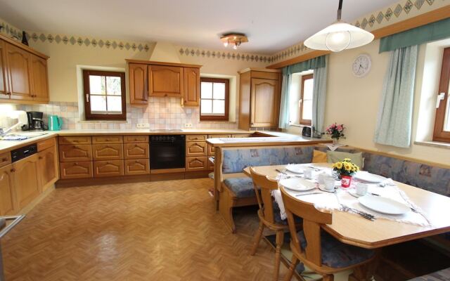 Welcoming Chalet near Ski Area in Fürth