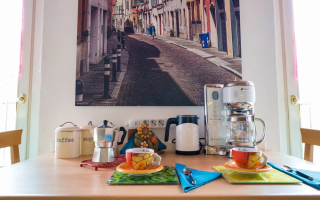 Piazza Ghiaia Lovely Apartment