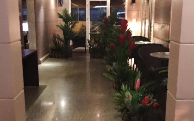 Ha Noi Le Grand Hotel