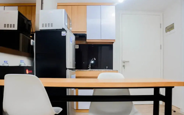 Cozy 2BR at Springlake Summarecon Bekasi Apartment