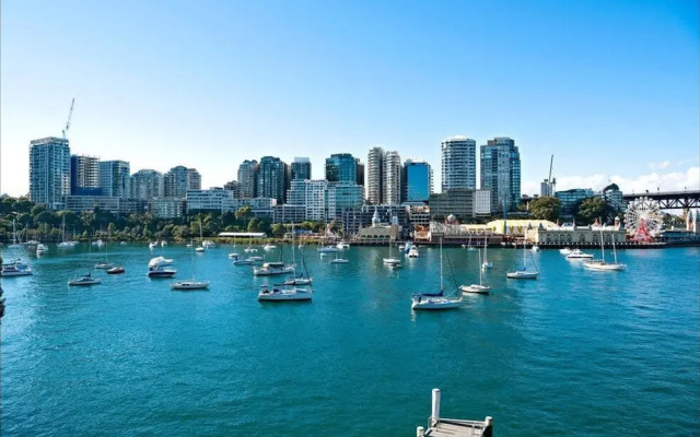 Harbourside 15 in Mcmahons Point