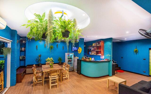 BGW Phuket - Hostel