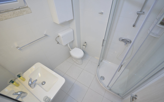 Villa Avantgarde B&B