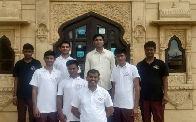 Jaisalmer Hostel Crowd