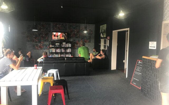 Crash Palace Backpackers