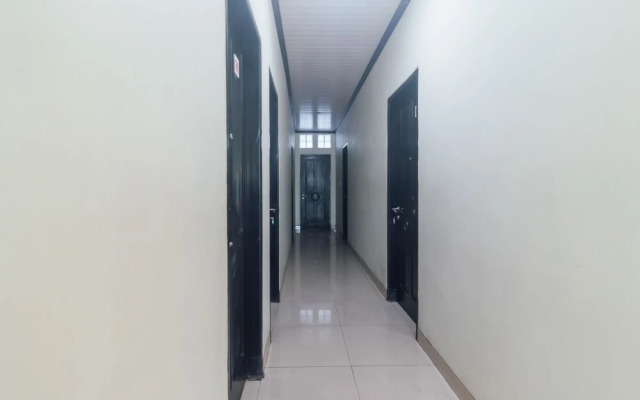 OYO 1872 Sakinah Grand Soabali Hotel