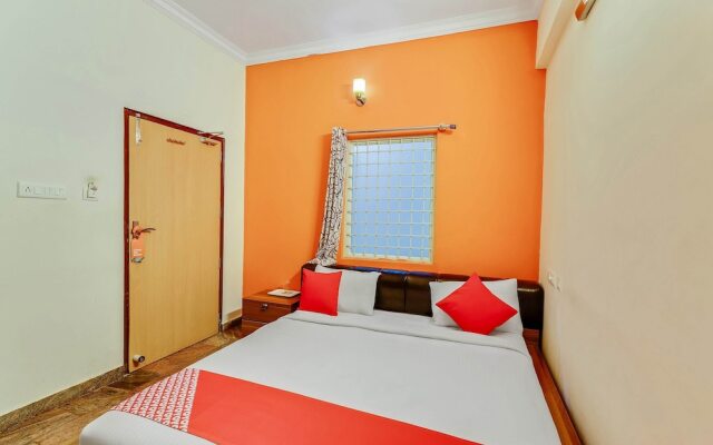 OYO 451 Goyal Residency