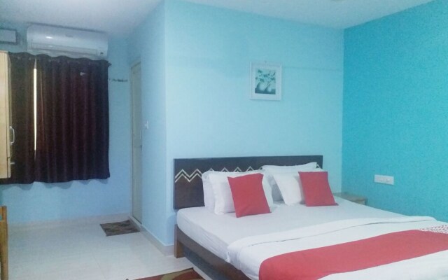 OYO 13305 Shriradha Nivas Home Stay