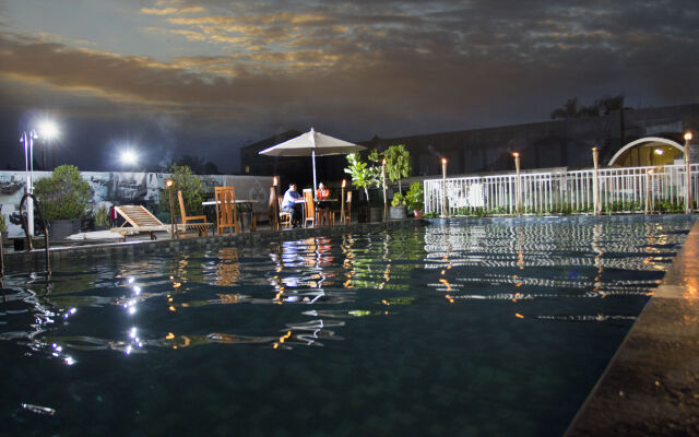 Sare Hotel Yogyakarta (Muslim Friendly)