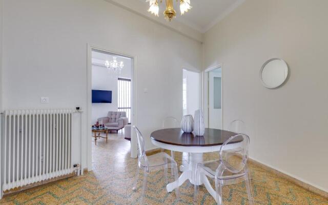 Samouil Apartment, 40 meters from the beach