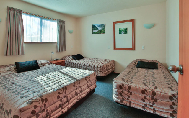 ASURE Highpark Motor Inn